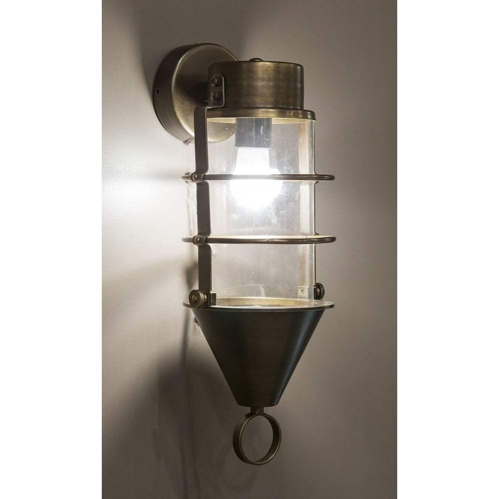 Eastwood Wall Lamp in Brass-abc