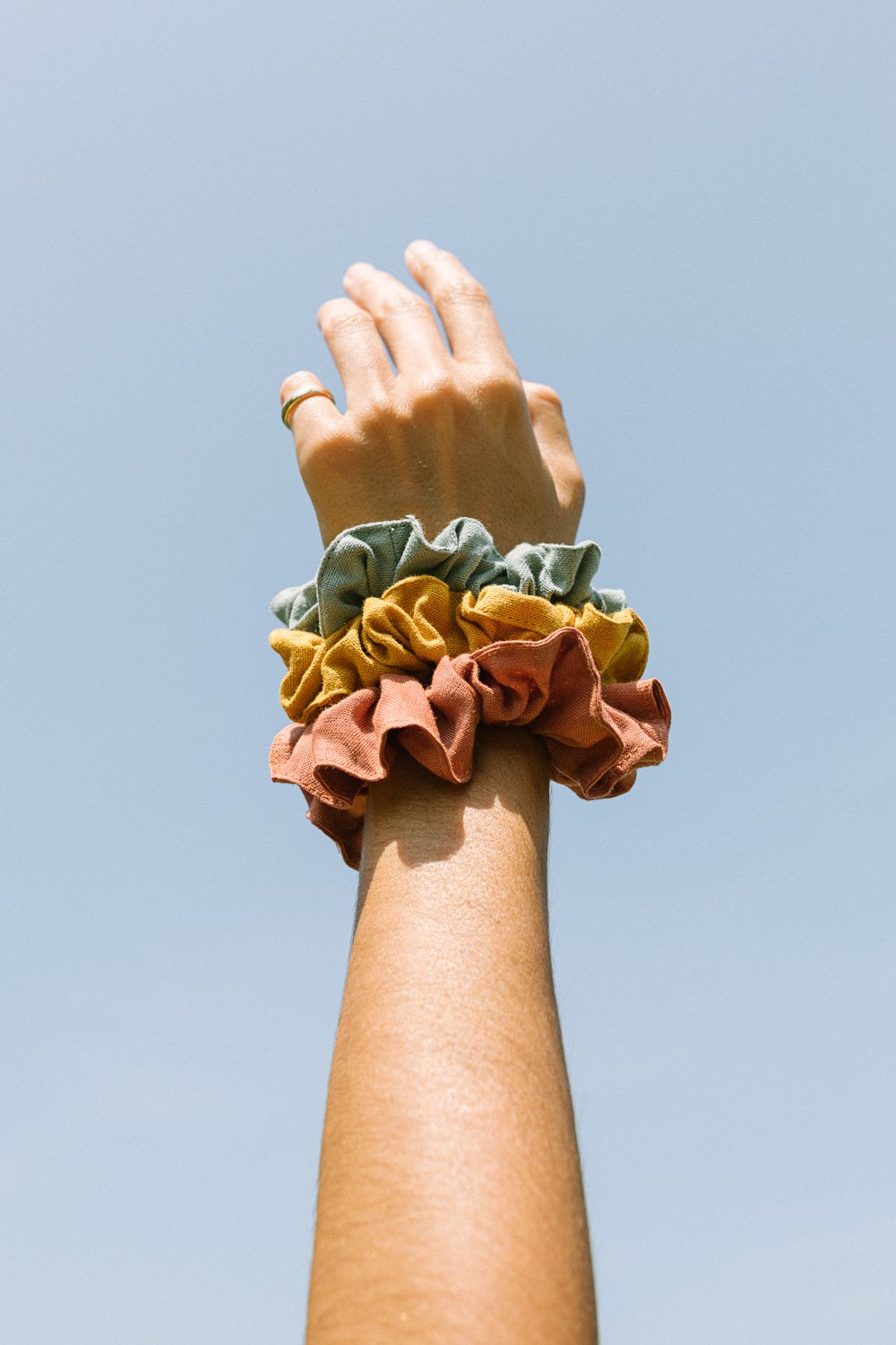 SCRUNCHIES BALI--Wildthings_collectables-Scrunchie Yellow---abc