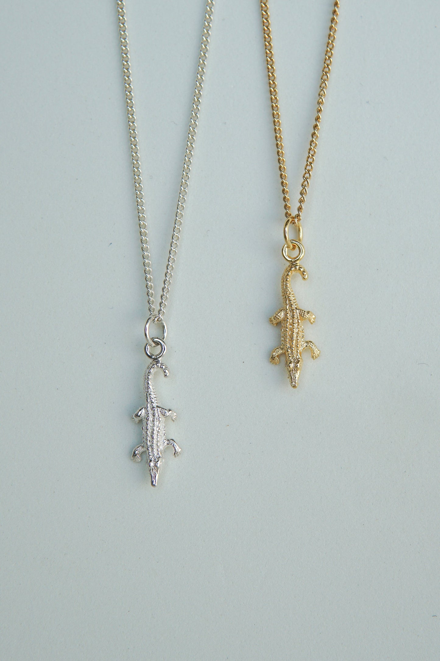 Crocodile pendant silver-abc