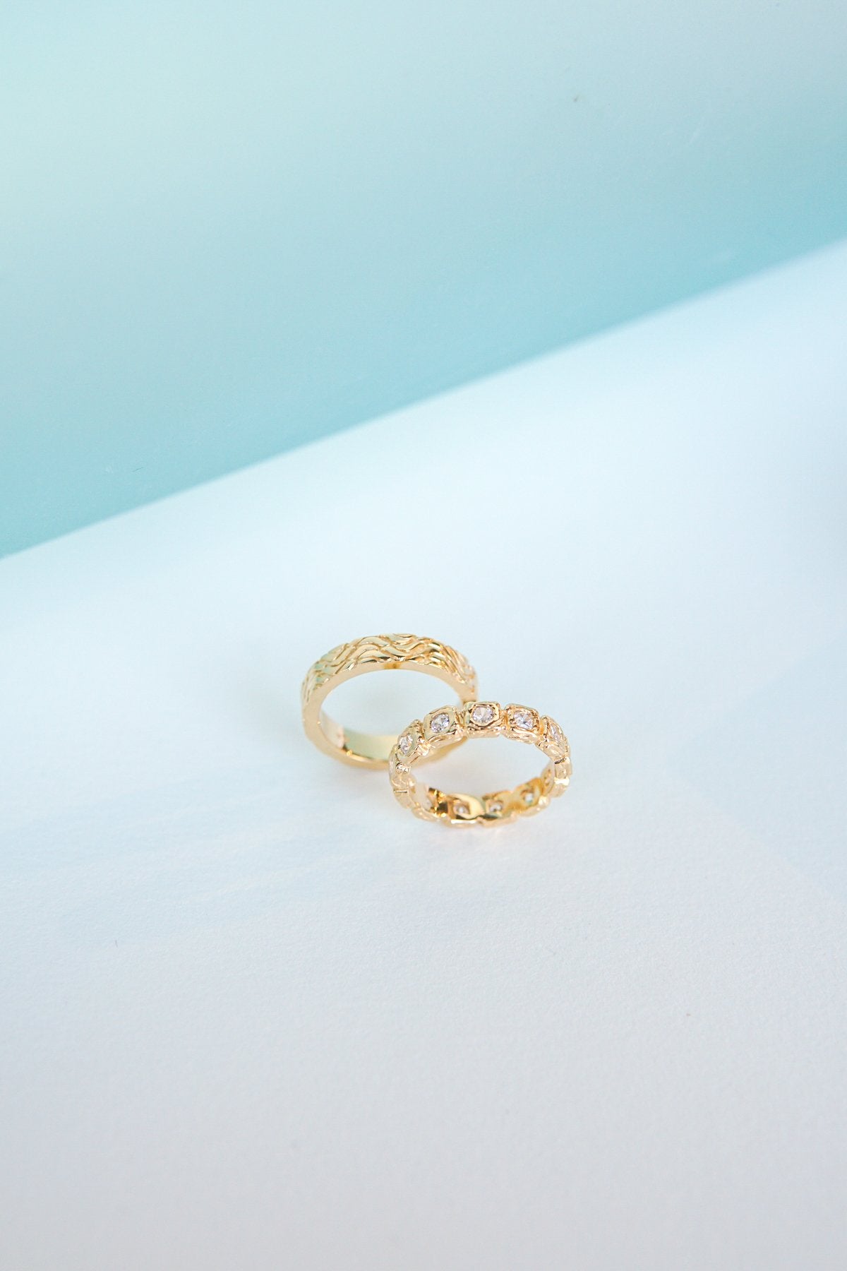 Wave ring gold plated--Wildthings_collectables-Gold plated-1 (US 6 / 16.5 mm)--abc