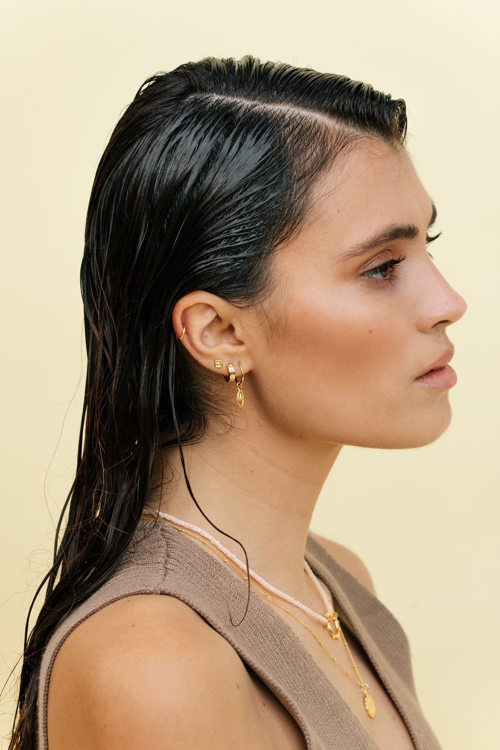 Destination stud gold plated-abc