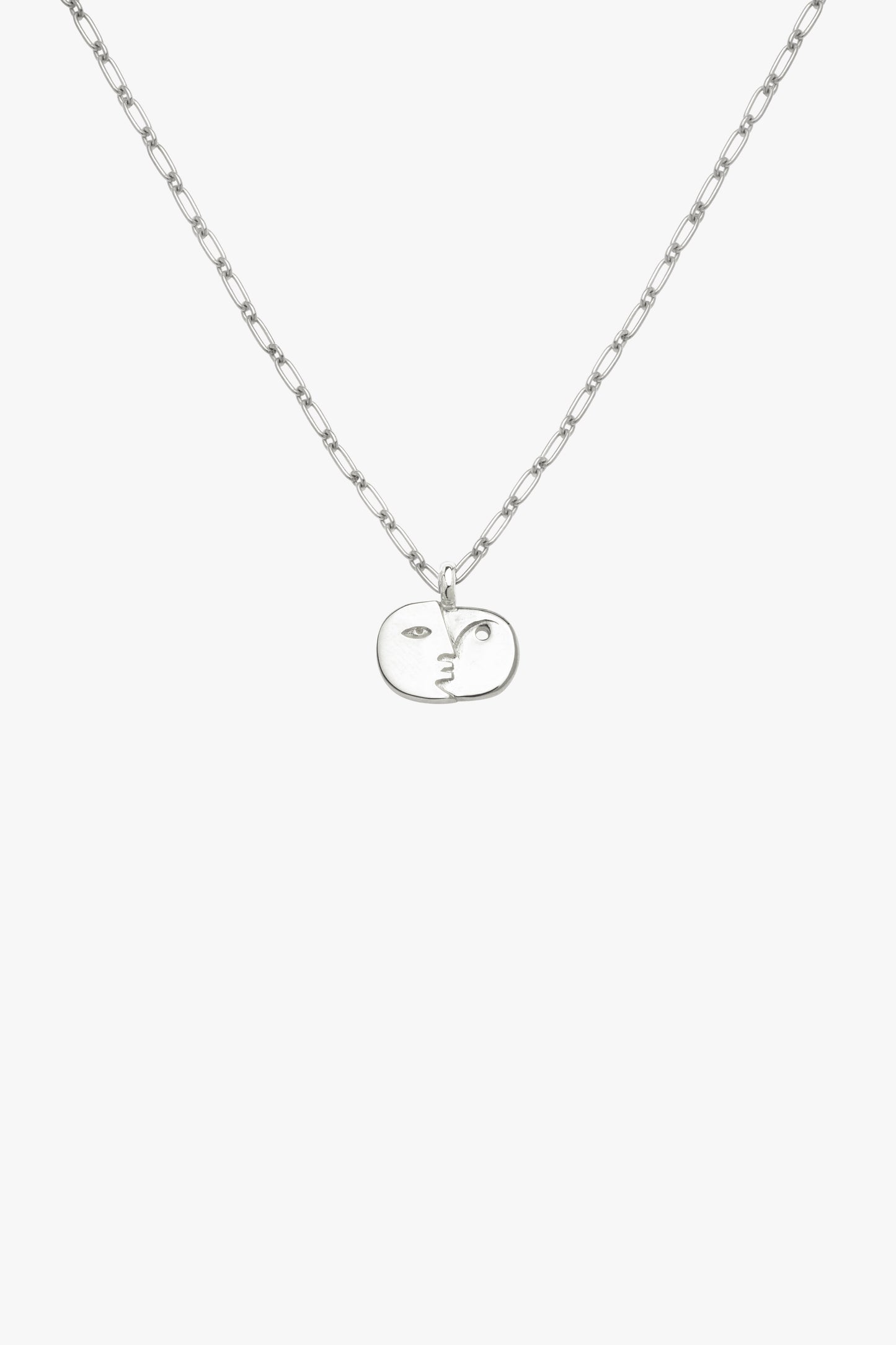 Face sculpture pendant silver-abc