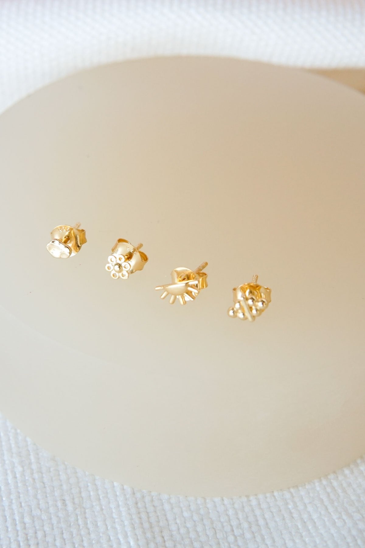Cloud stud gold plated-abc