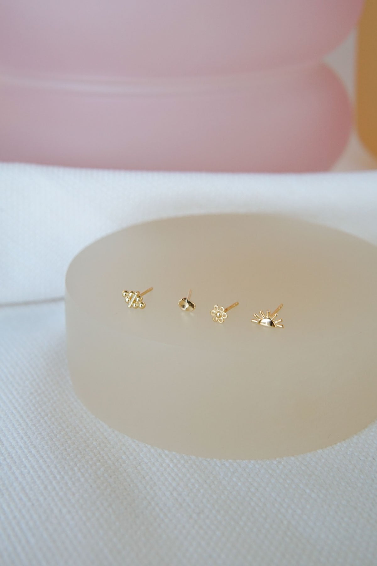 Poppy flower stud gold plated-Stud-wildthings_collectables-Gold plated---abc