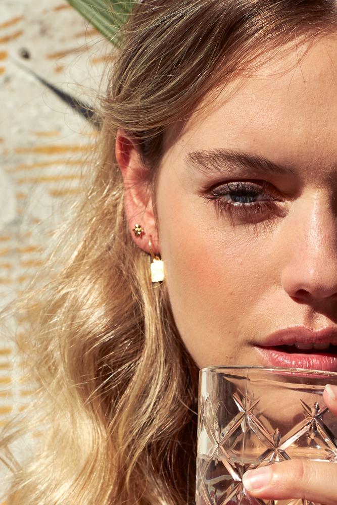 Flower stud gold plated-abc