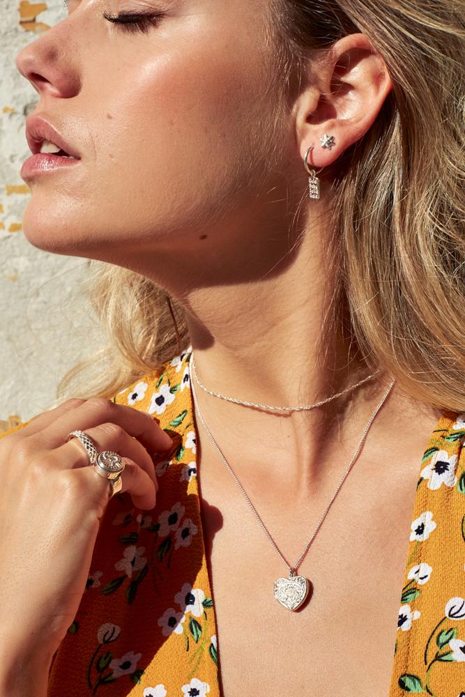 Flower stud silver-abc