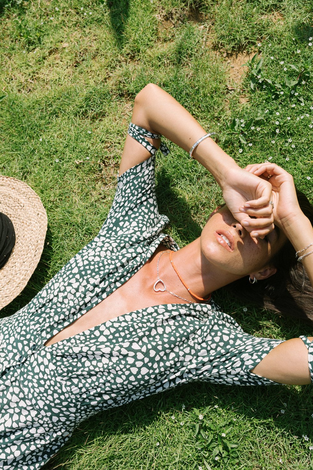 Coral color choker silver (35 cm)-abc