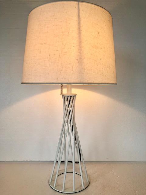 Metal Twister White Lamp-abc