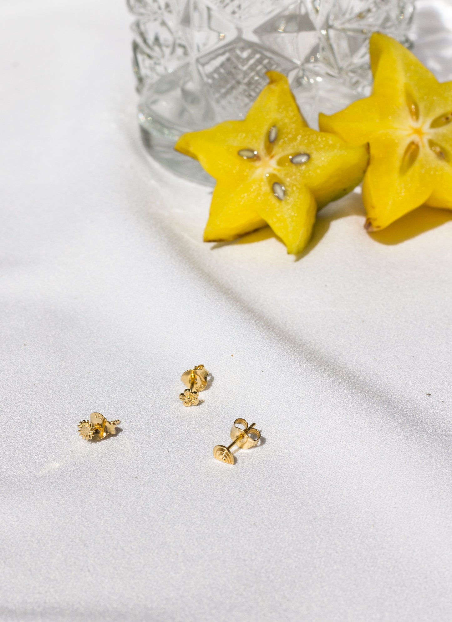 Kissed by the sun stud gold plated-abc