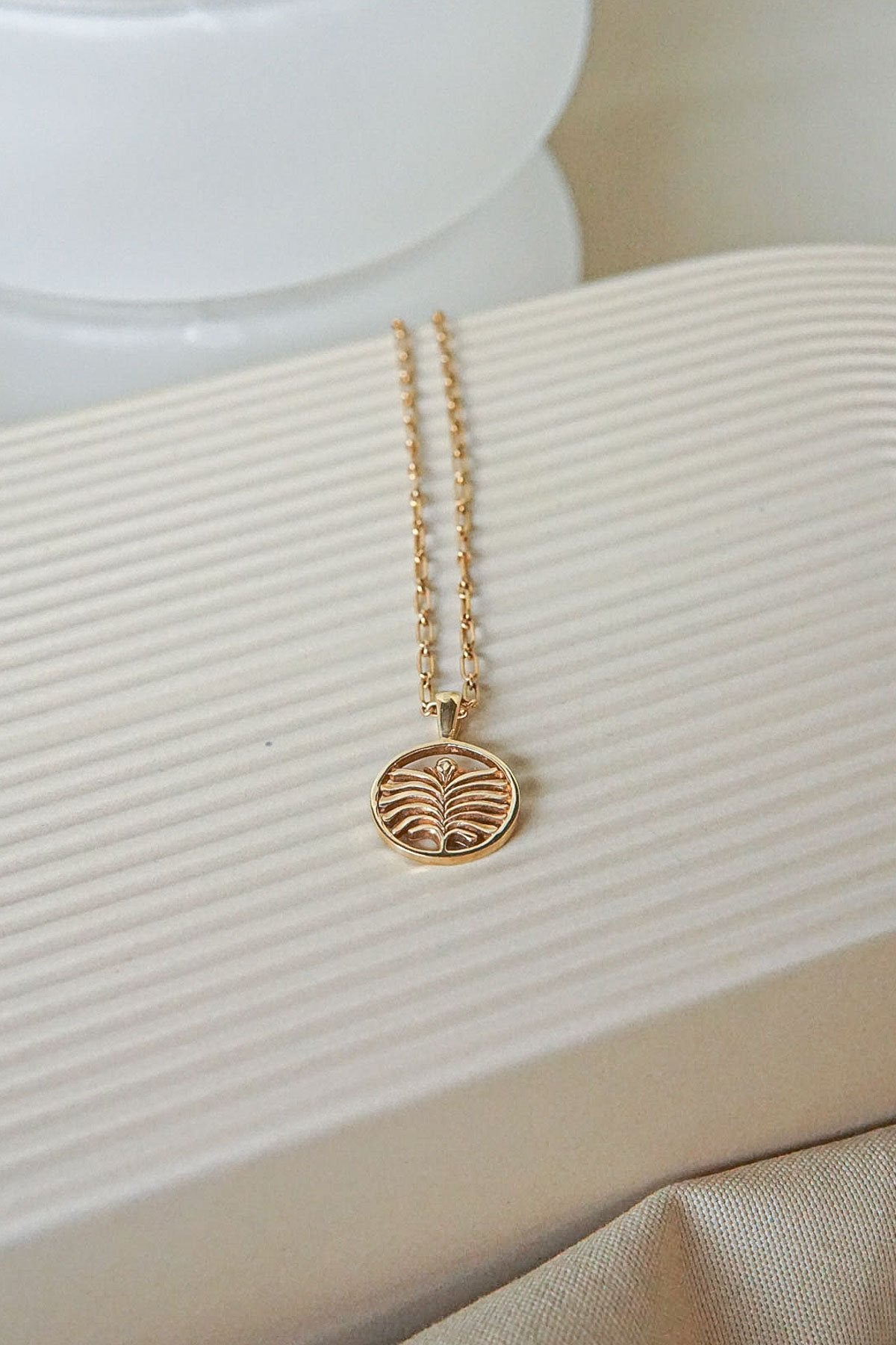 Ellsworth pendant gold plated-abc