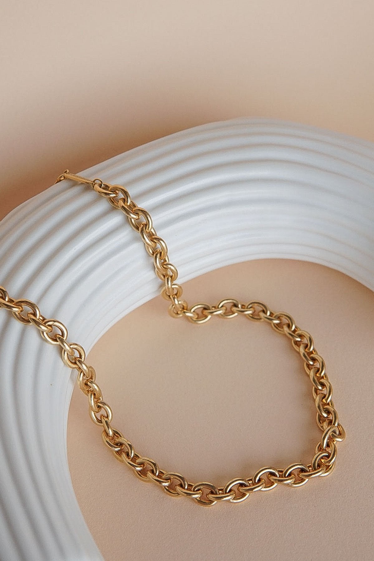 Statement chain necklace gold plated (40 cm)-Necklace-wildthings_collectables-Gold plated---abc