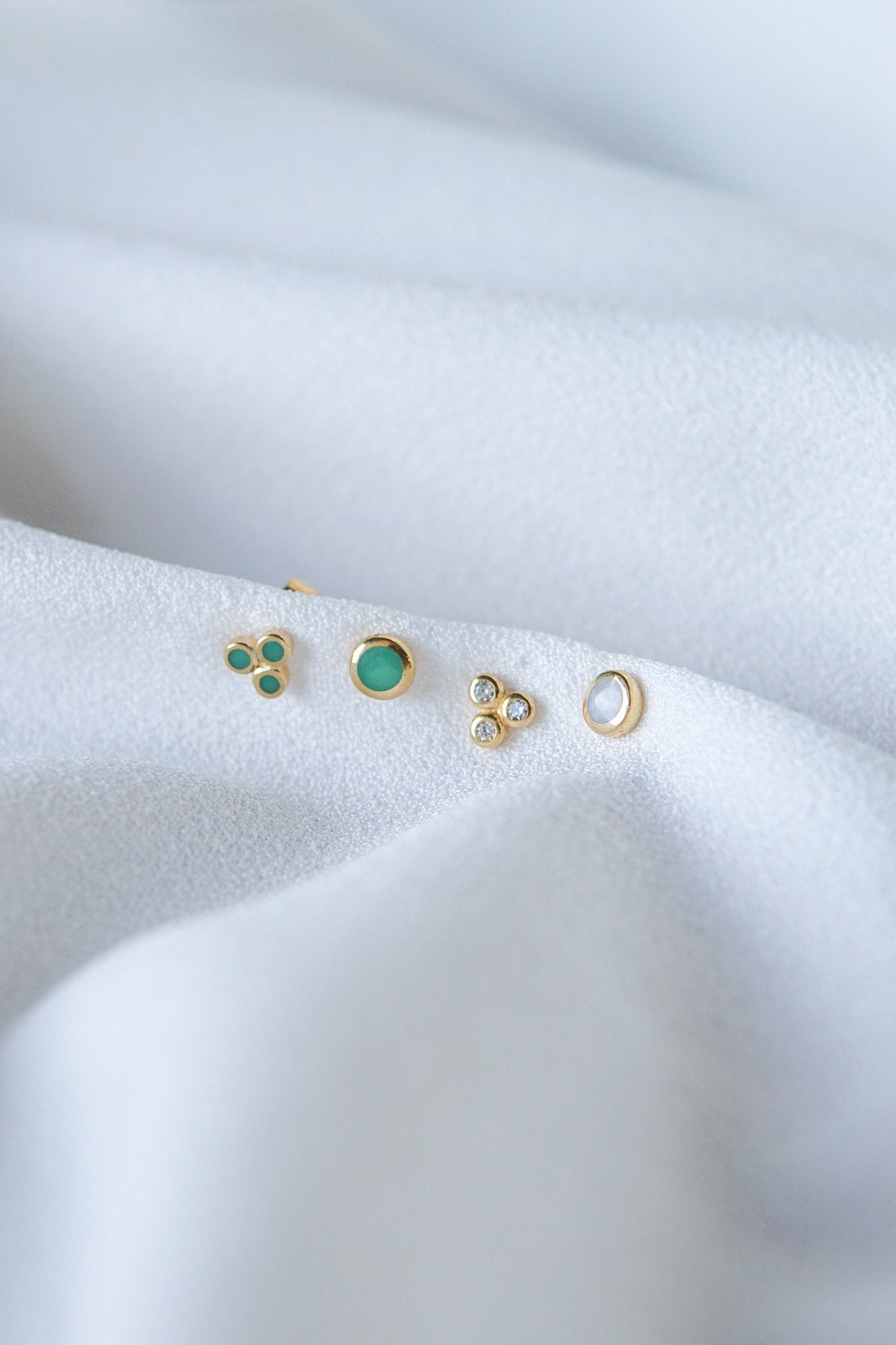 Multi shine stud gold plated-abc