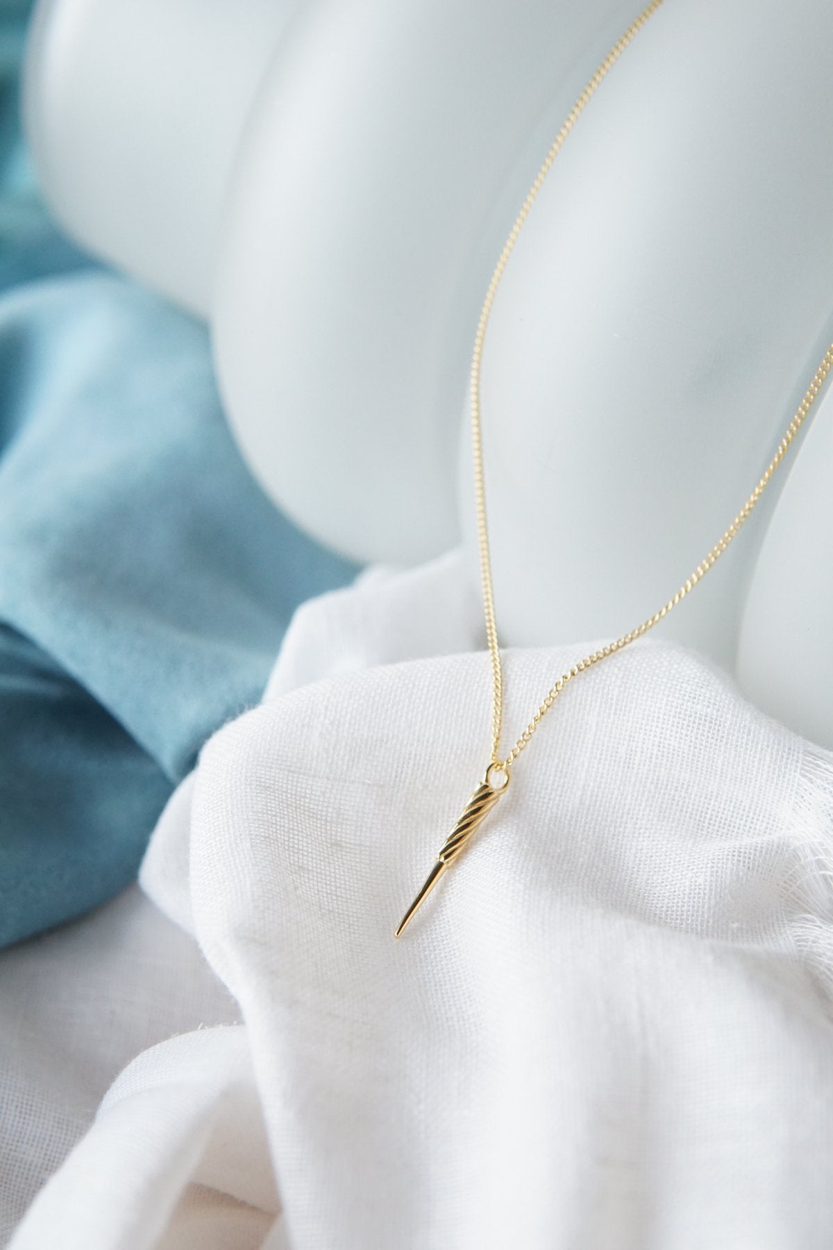 Ice pick pendant gold plated-abc