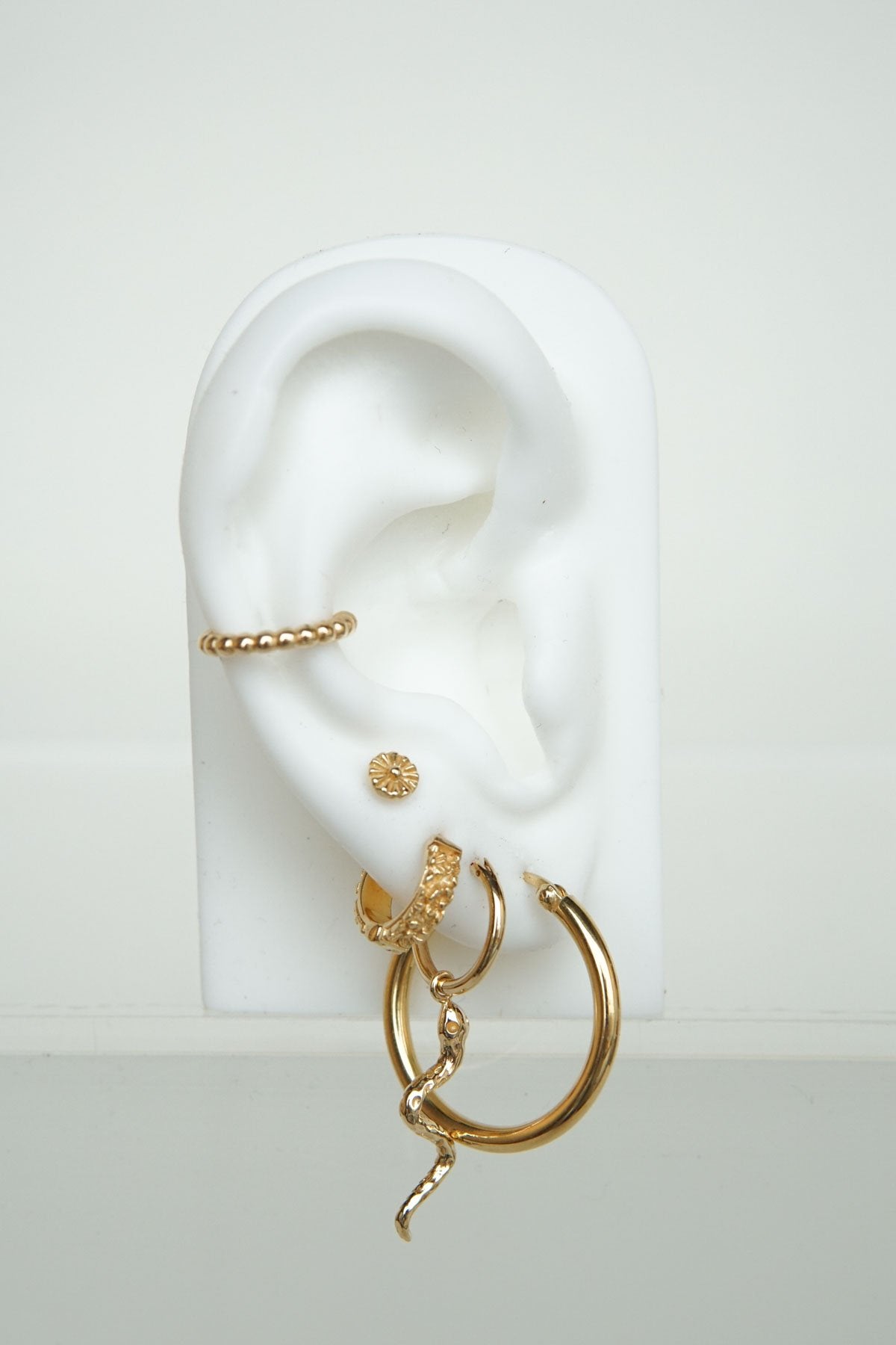 Snake earring gold plated-Earring-Wildthings_collectables-Gold plated---abc
