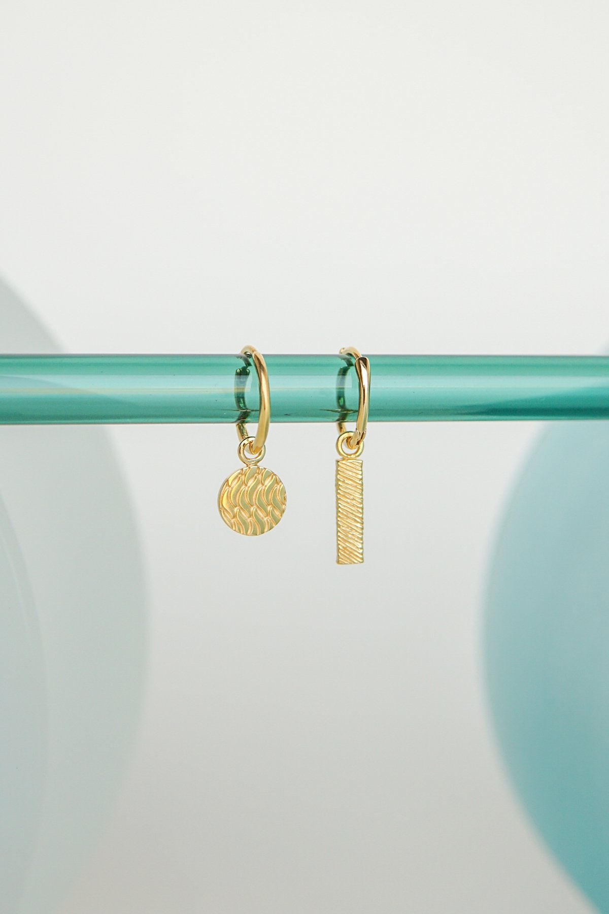 Waves coin earring gold plated-Earring-wildthings_collectables-Gold plated---abc