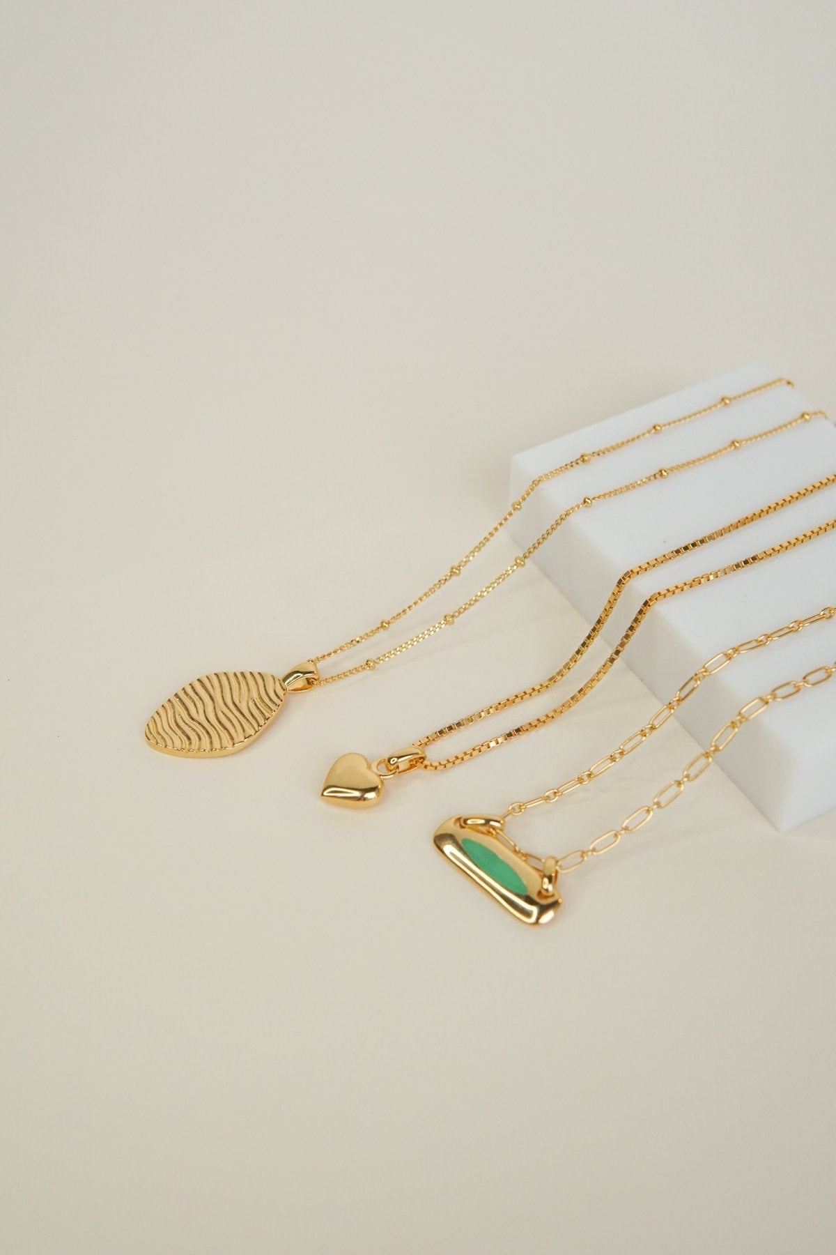 L'amour pendant gold plated-abc