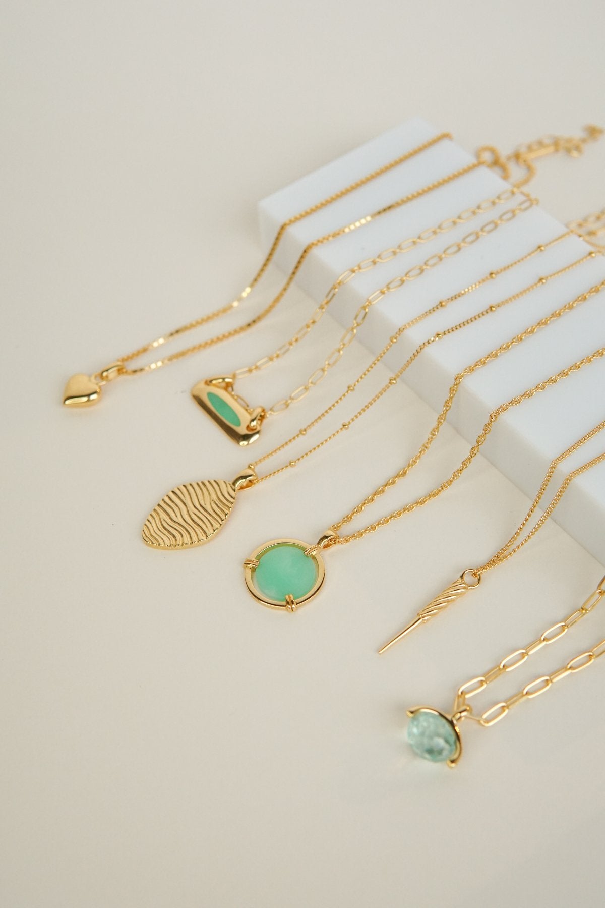 Wild ocean coin pendant gold plated-Pendant-wildthings_collectables-Pendant-18mm x 1,5mm-Gold plated-abc