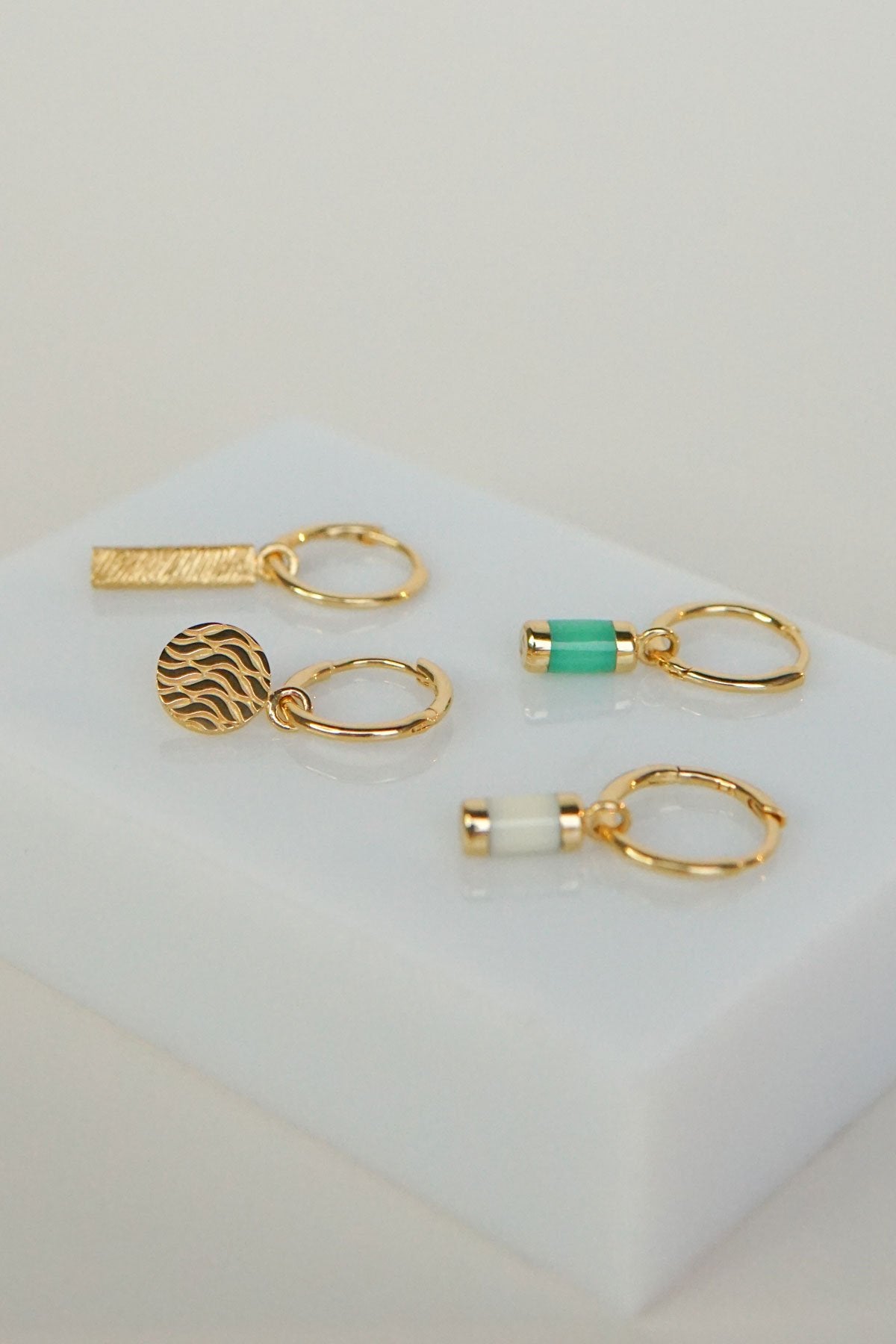 Waves coin earring gold plated-Earring-wildthings_collectables-Gold plated---abc