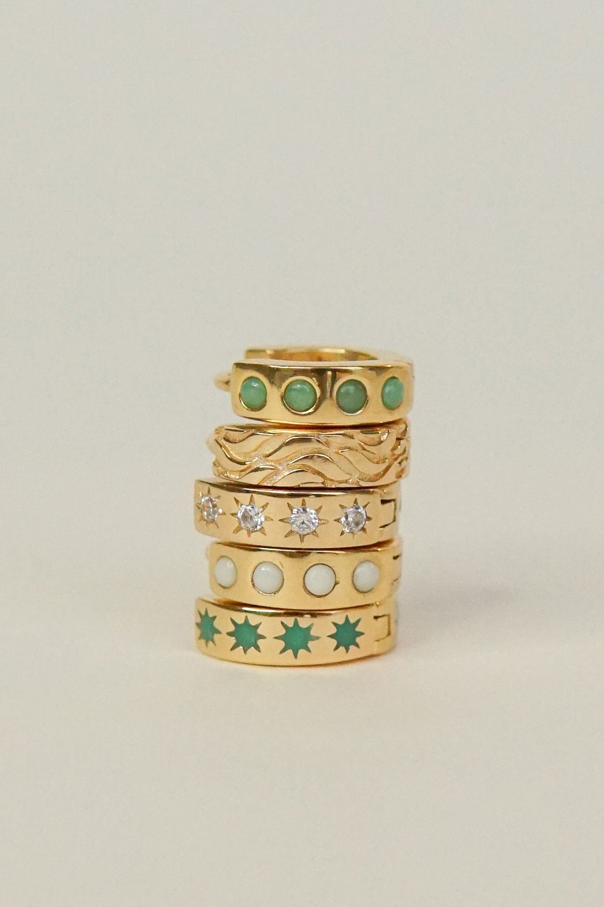 Ice star huggie gold plated-abc