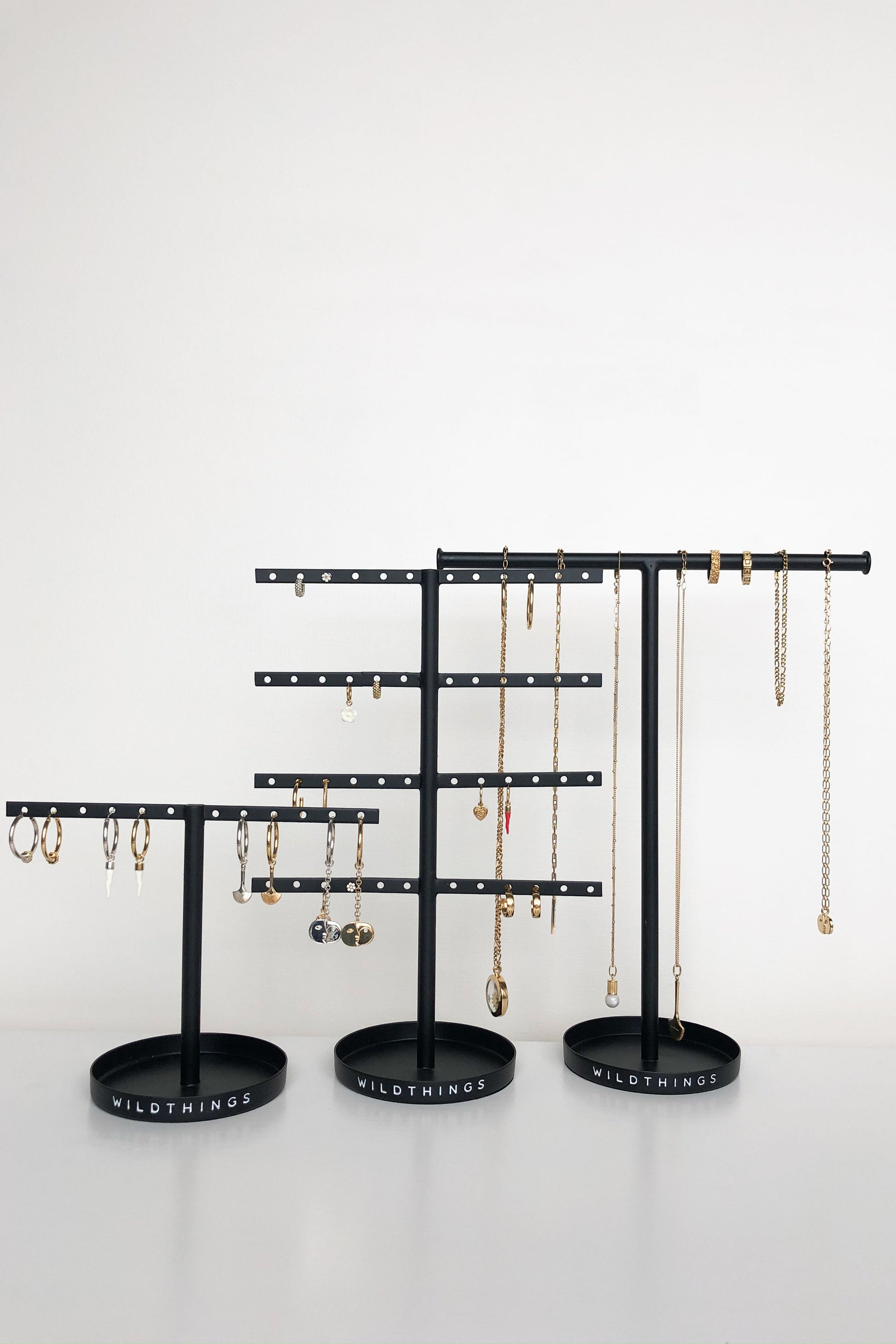 Earring display large-abc