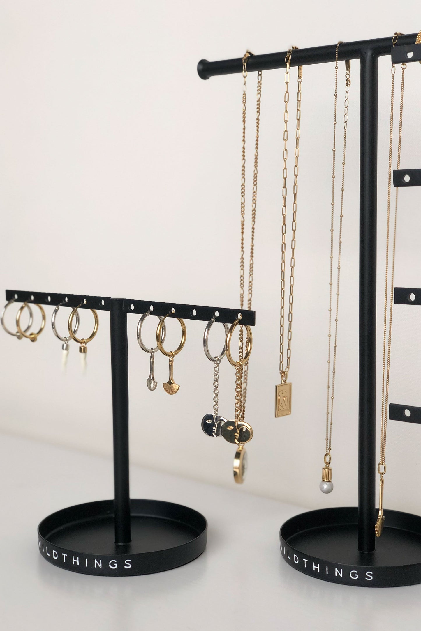 Earring display small-abc