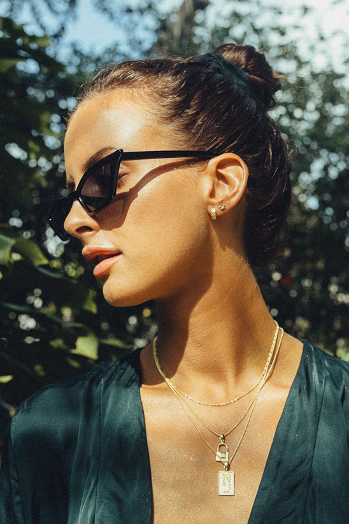 Flower stud gold plated-abc