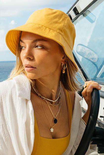 Ivory color necklace gold plated (35 cm)-abc