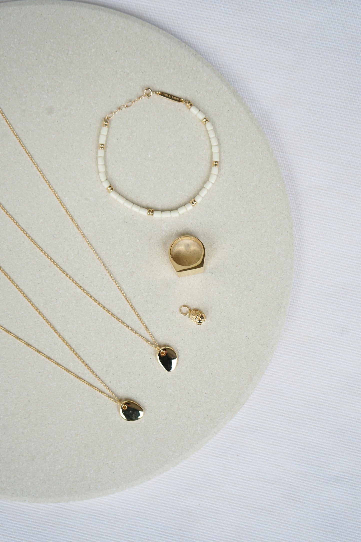 Ivory color bracelet gold plated-abc