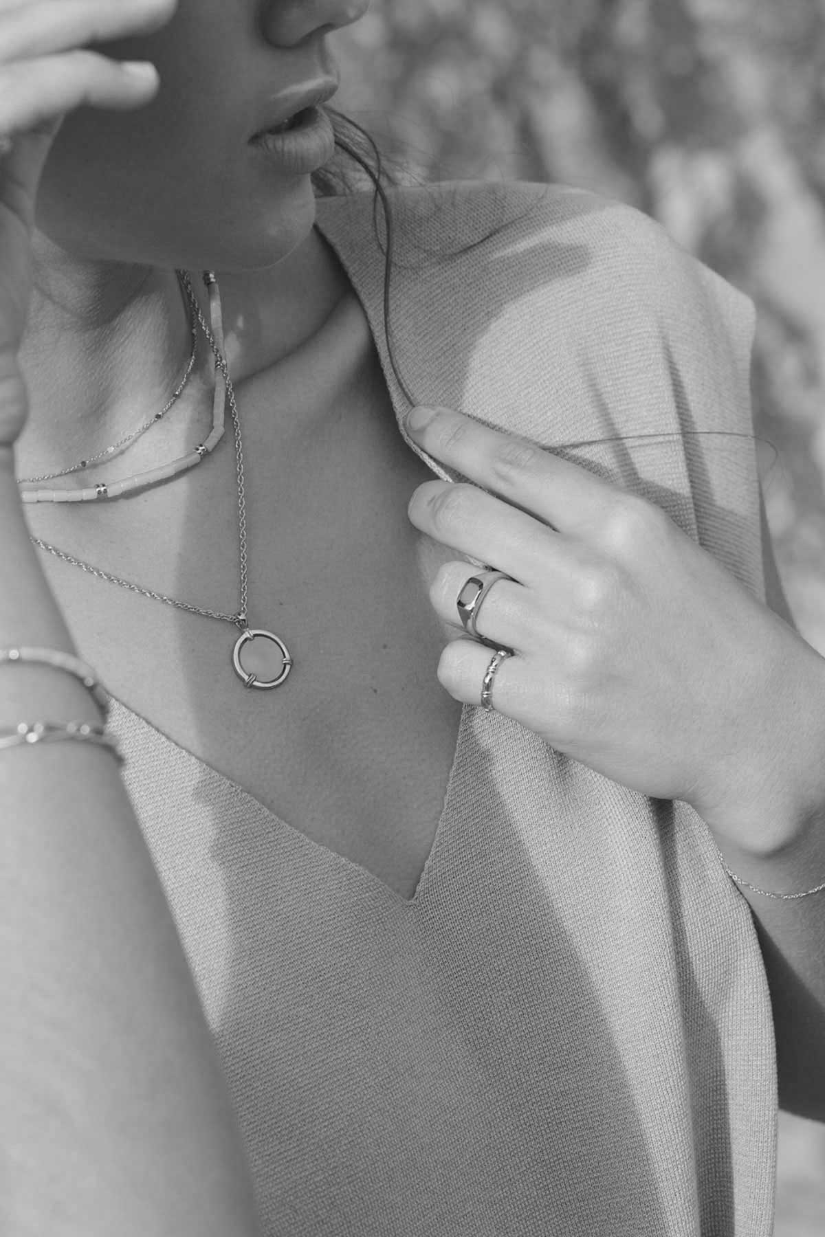 Wild ocean coin pendant silver-Pendant-wildthings_collectables-Pendant-18mm x 1,5mm-Silver-abc