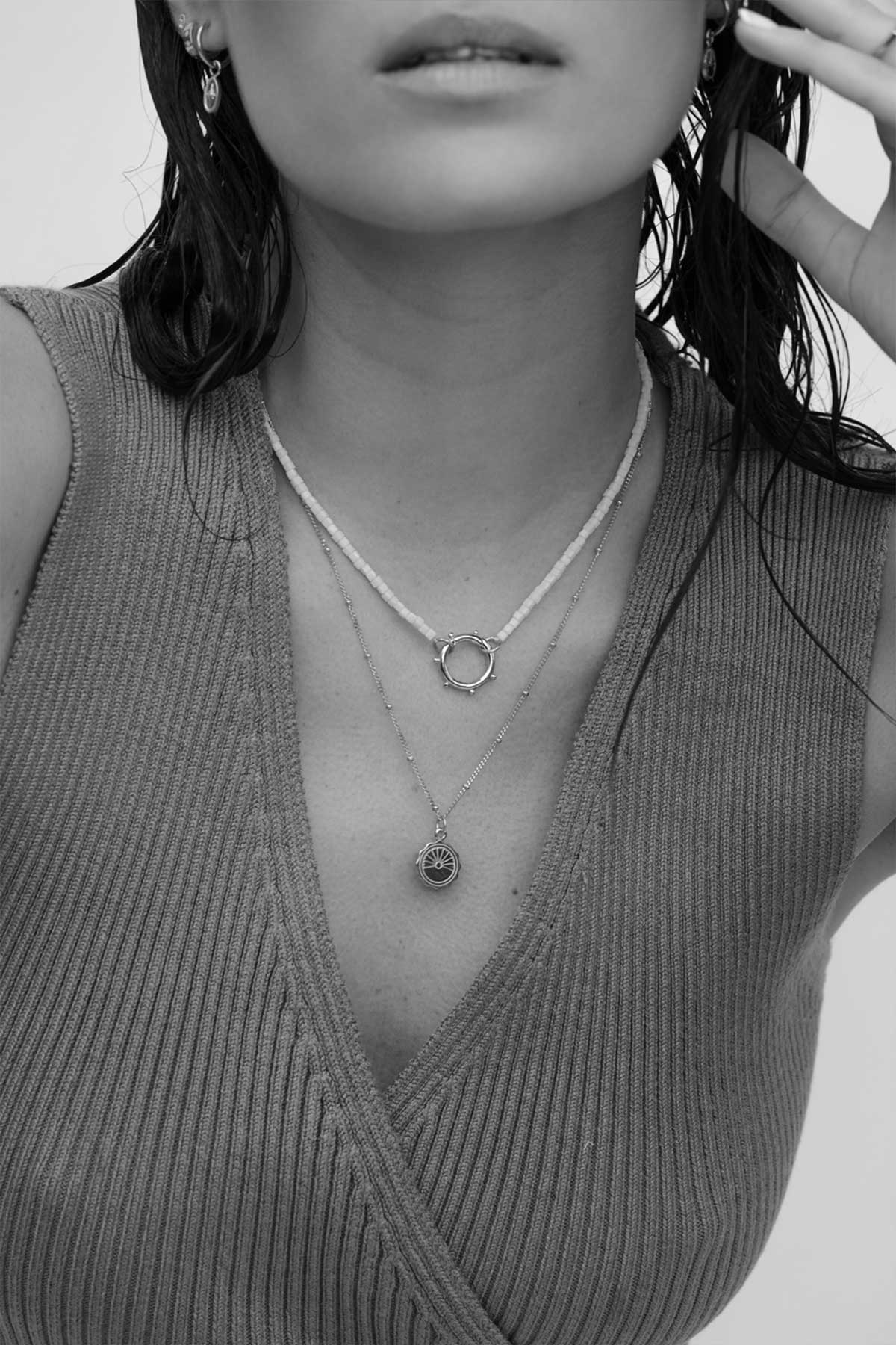 Desert cube clasp necklace silver-abc