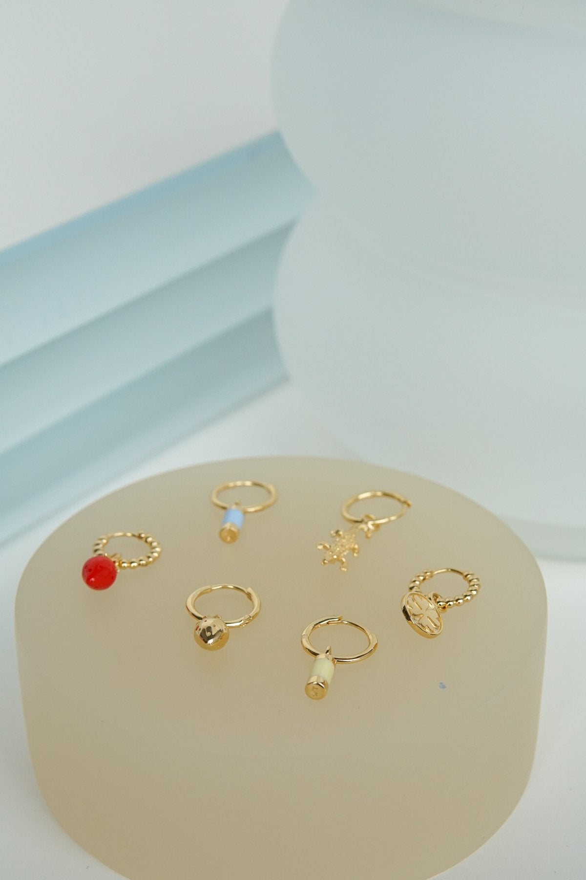 Clover club coin earring gold plated-abc