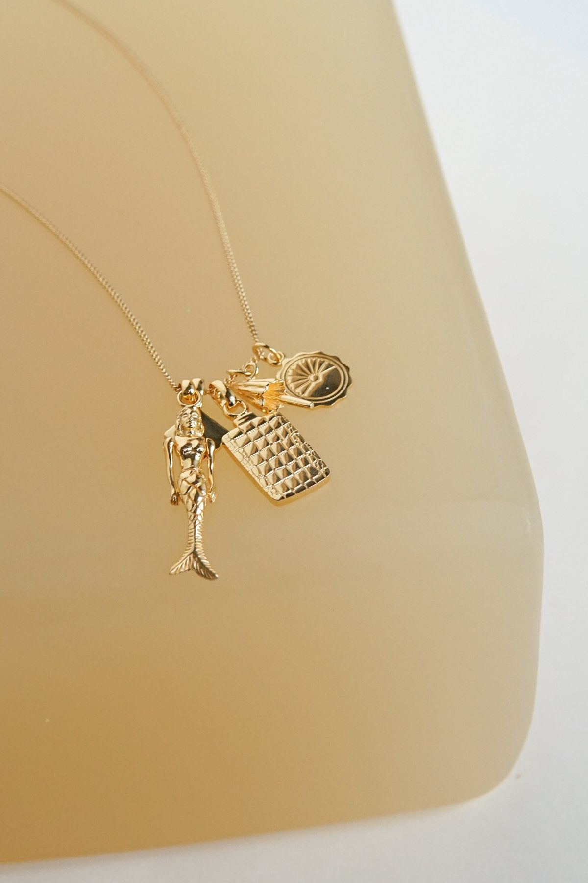 Sun shade pendant gold plated-Pendant-wildthings_collectables-Pendant-Gold plated--abc