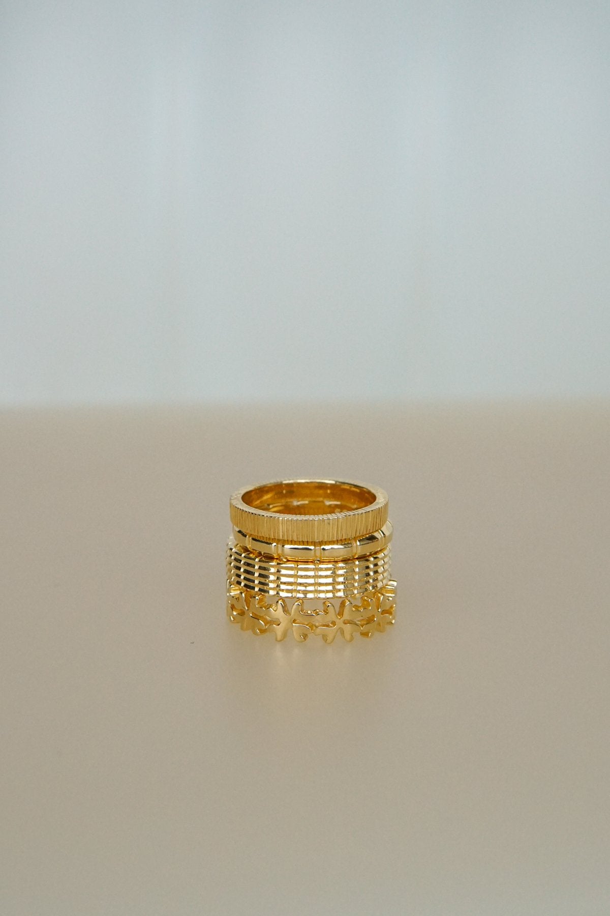Clover club index ring gold plated-abc