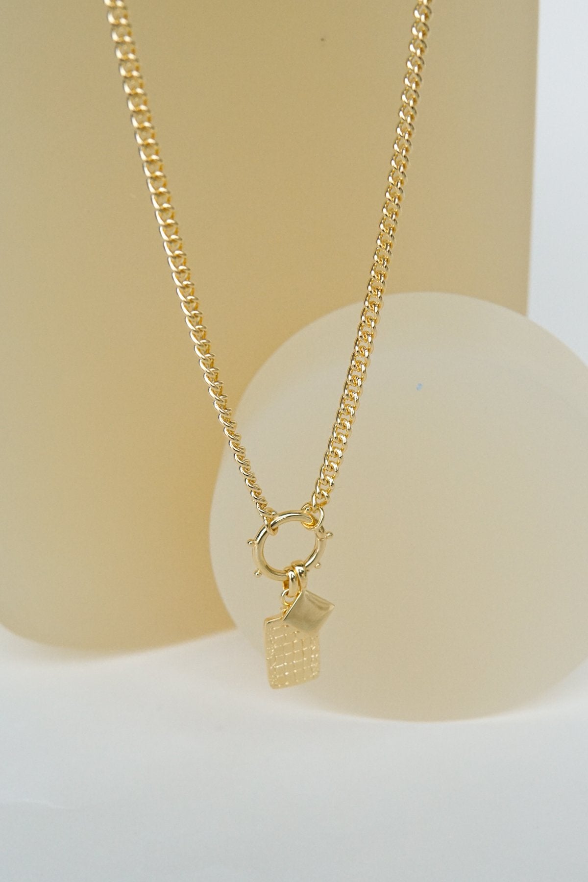 Memoire pendant gold plated-abc