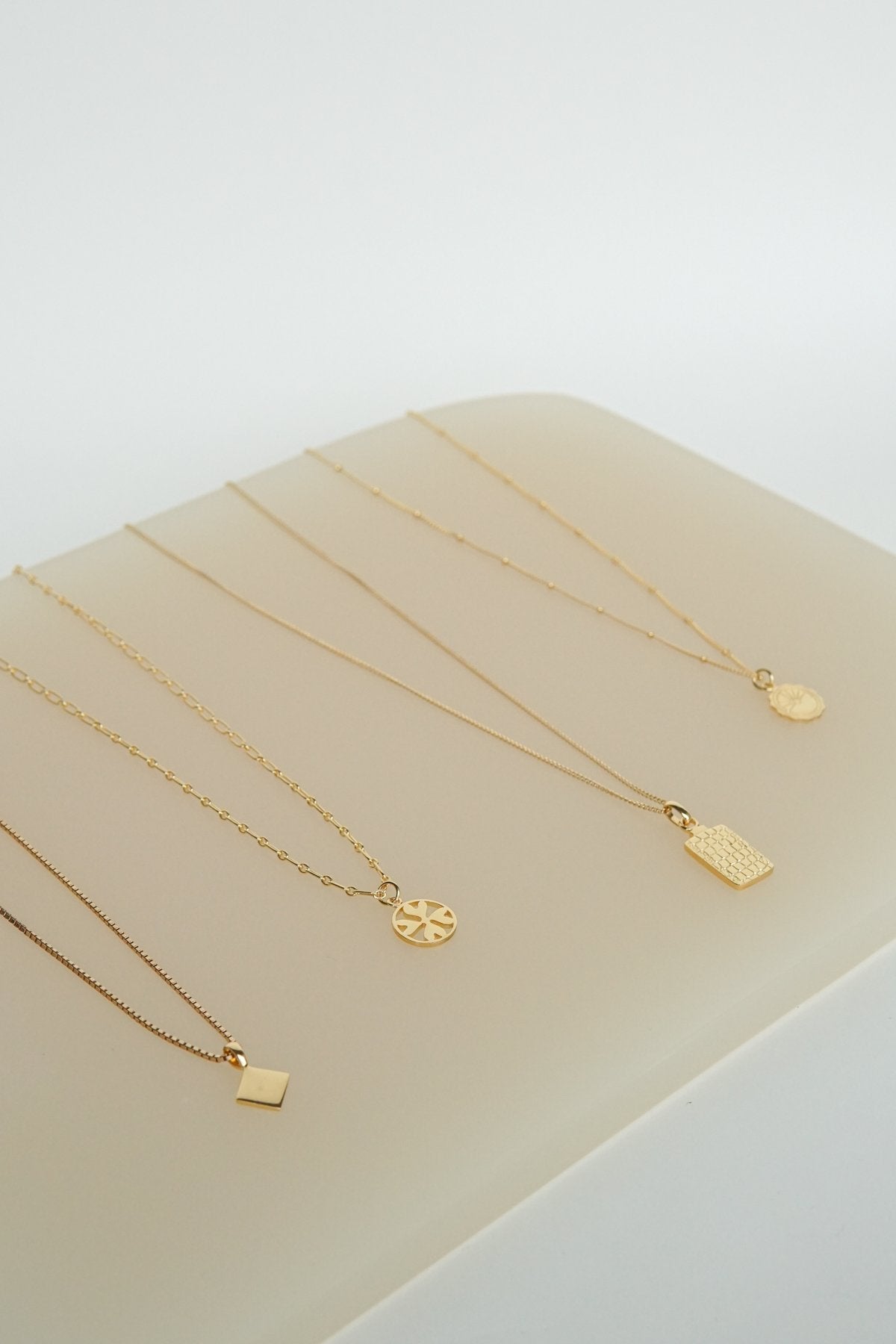 Clover club pendant gold plated-abc