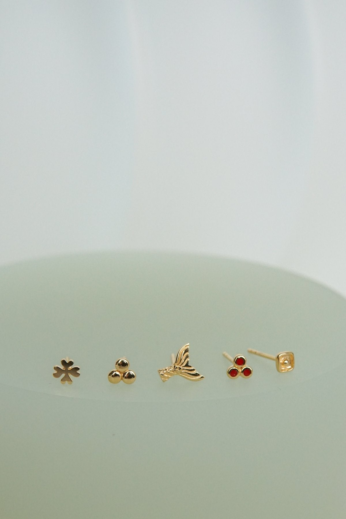 Mermaid stud gold plated-abc