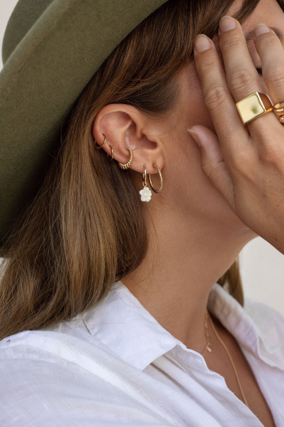 Twisted ear cuff gold plated-Earring-wildthings_collectables-Gold plated---abc