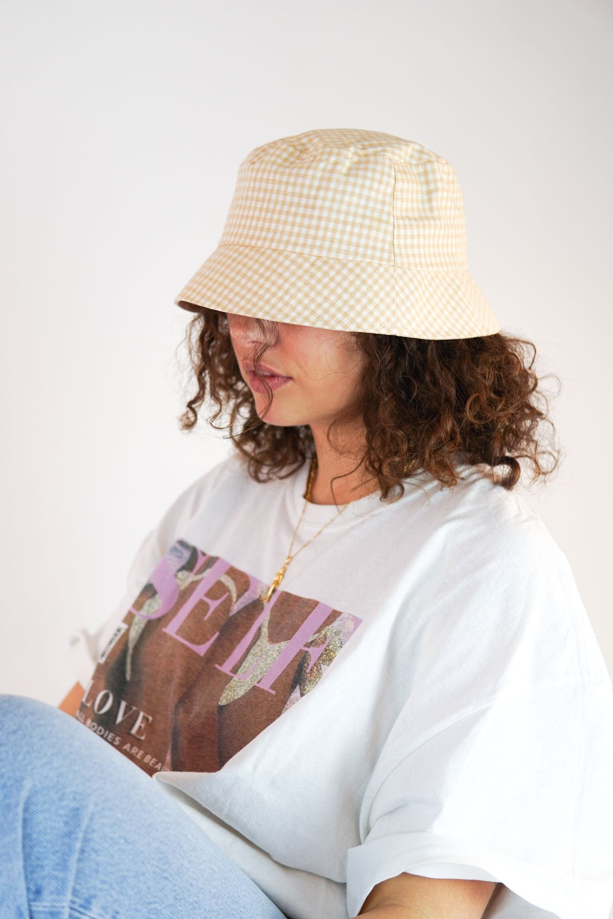 Check mate beige bucket hat-abc