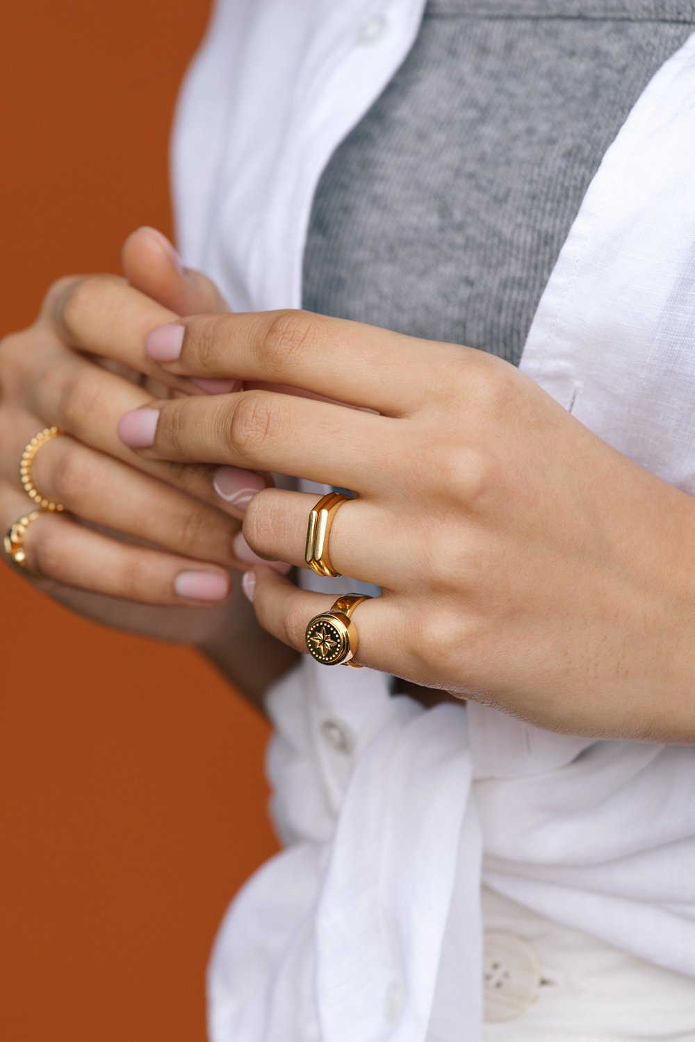 Tiny bar ring gold plated-Ring-wildthings_collectables-Gold plated-1 (US 6 / 16.5 mm)--abc