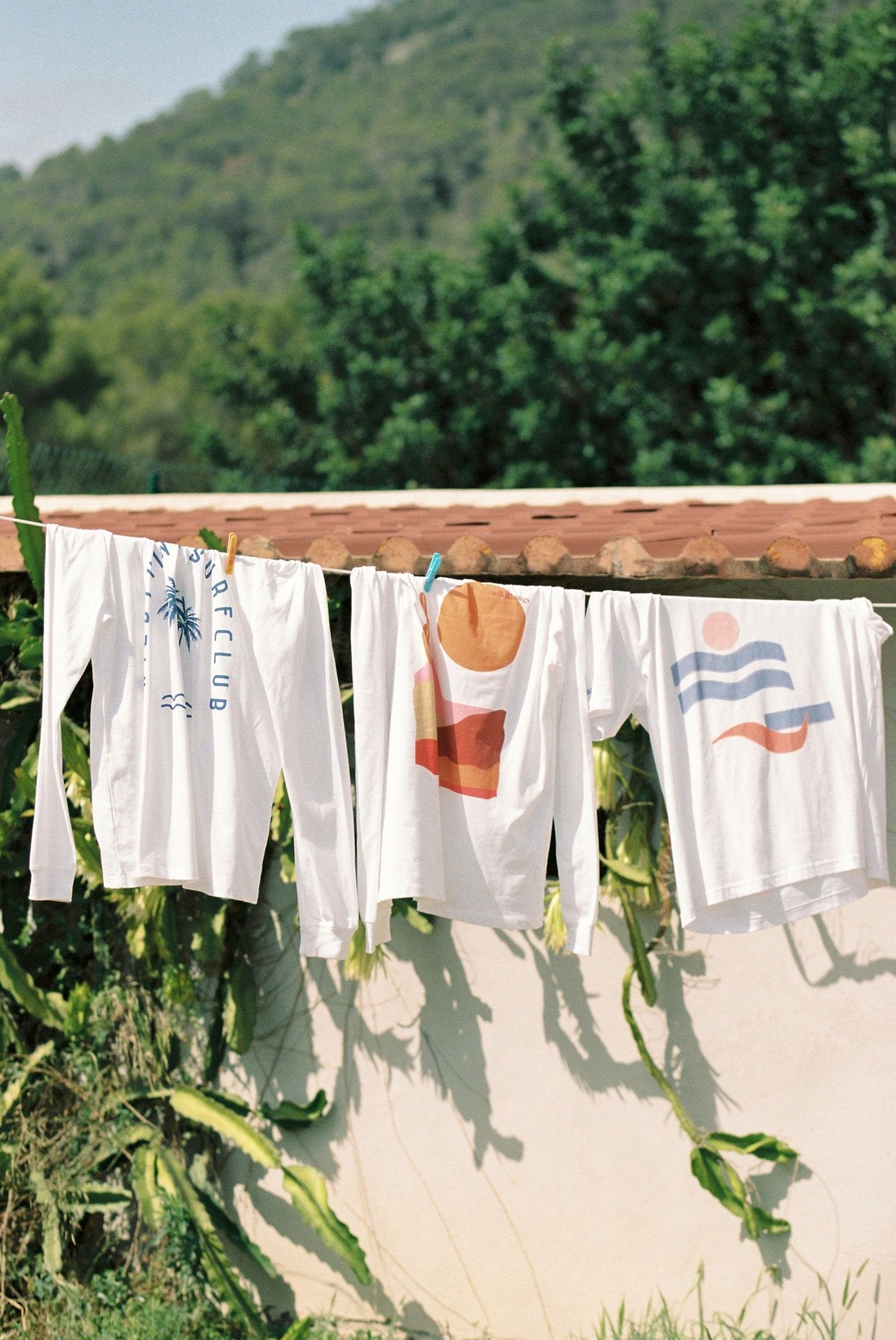 Wild waves tee short sleeve-Bucket Hat-wildthings_collectables-One size---abc