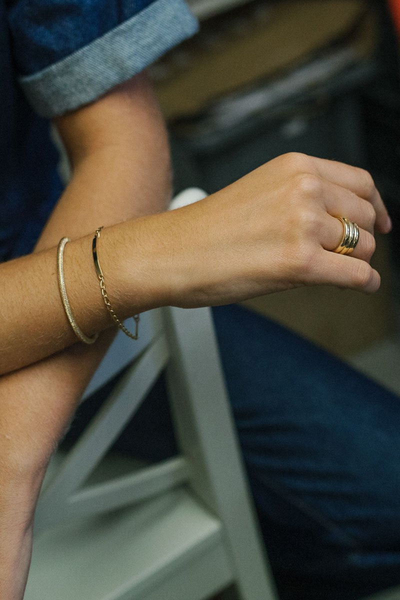 Personalized bar bracelet gold plated (pre-order)-abc