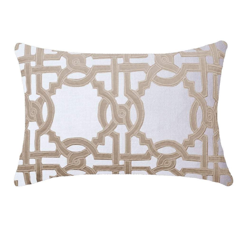 Intertwined Natural Lumber Cushion 35x53cm-abc