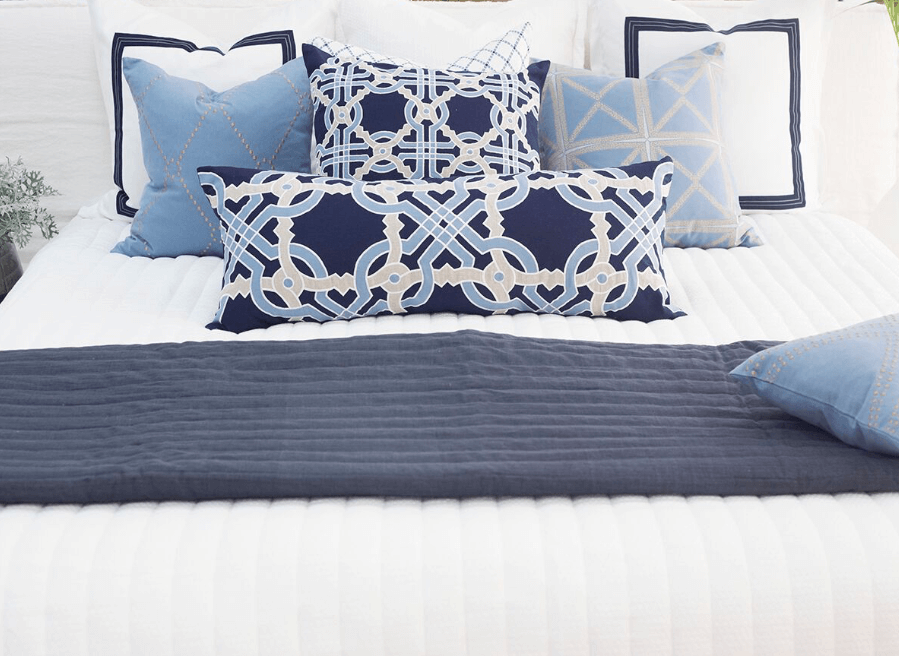 Dot Diamond Cloud Medium Cushion 50x50cm-abc