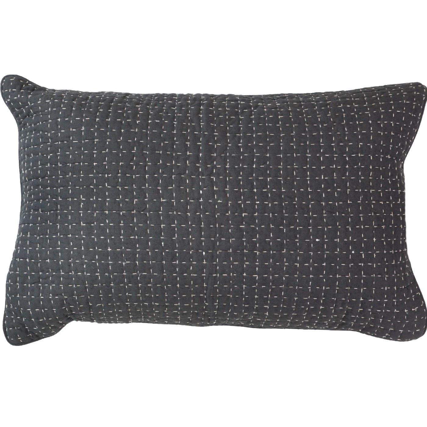 Gudri Stitch Black Sham 46x69cm-abc
