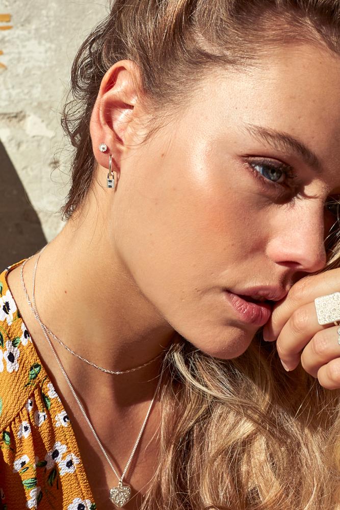 Lock earring silver-abc