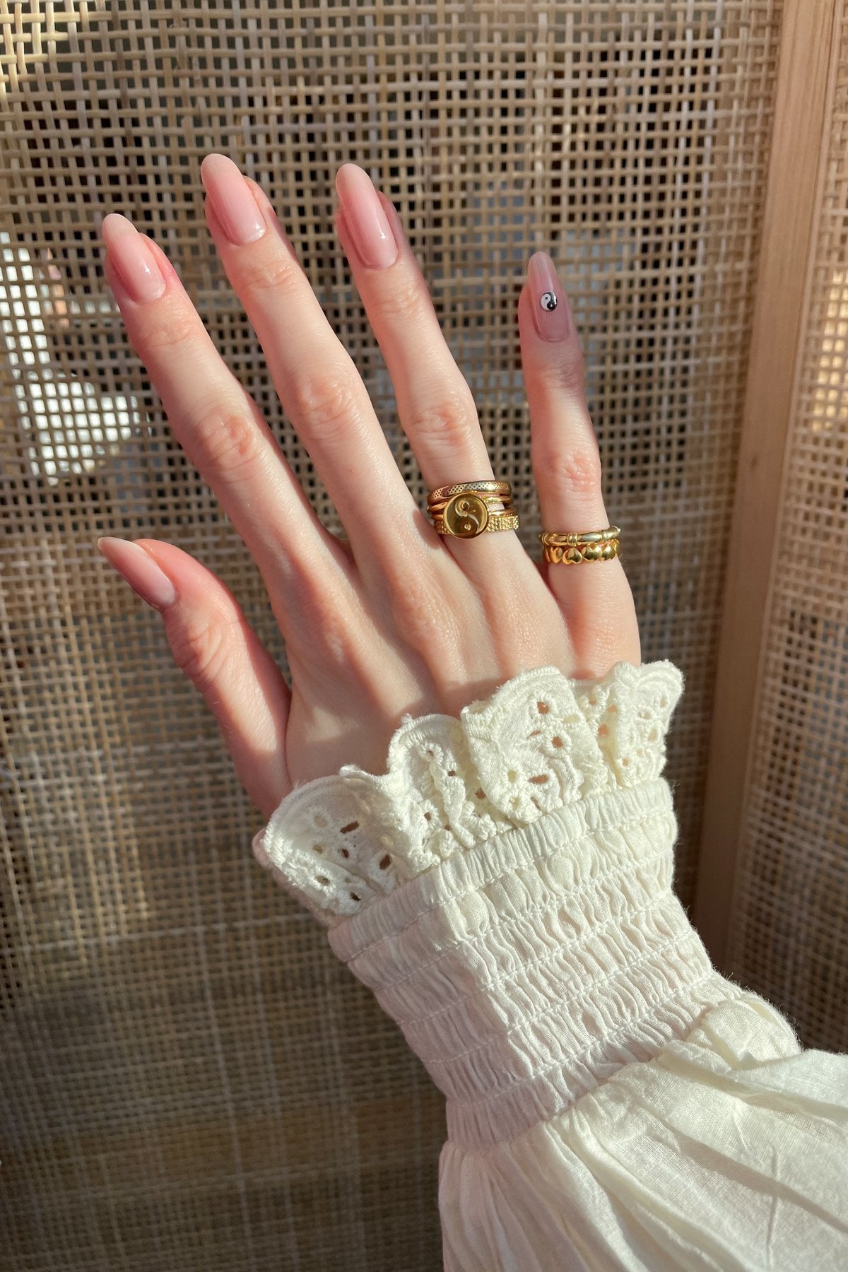 Nail stickers Yin Yang-abc