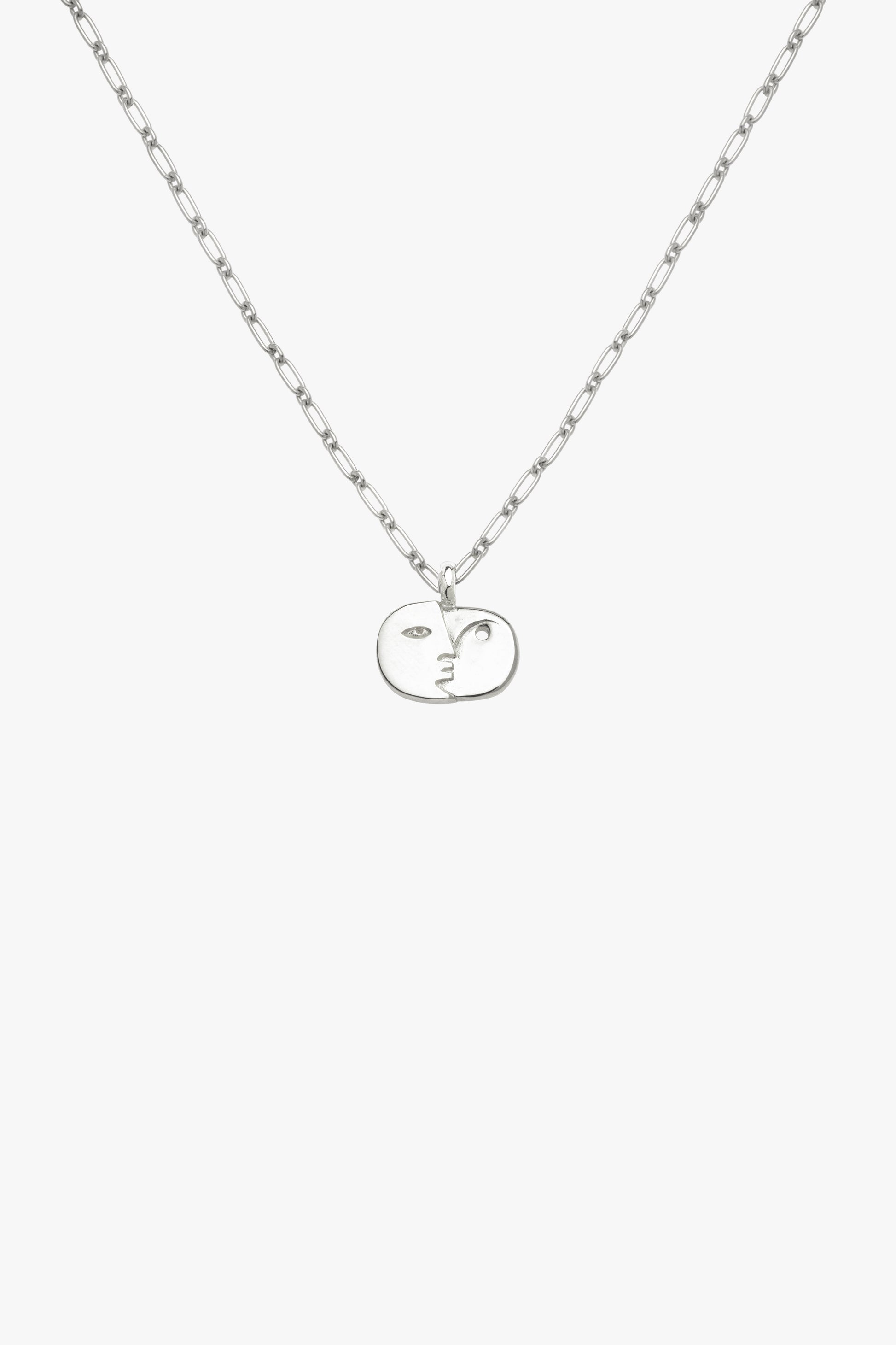 Face sculpture pendant silver-abc