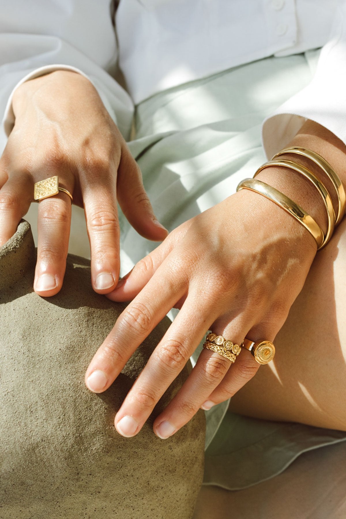 Rising sun pinky ring gold plated-Ring-wildthings_collectables-Gold plated-1 (US 3.5 / 14.5mm)--abc