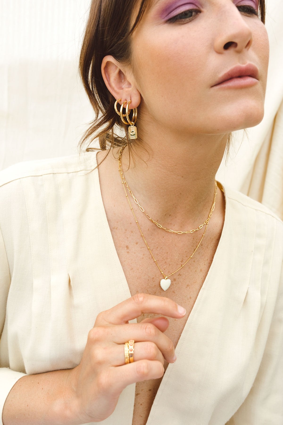 Ivory color heart pendant gold plated-abc