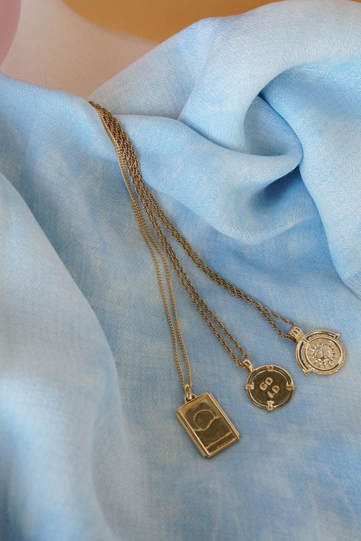 Coin pendant gold plated-abc